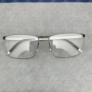 (Category: ) located in . Submitted by lens-frame-sg (Listing ID 1438549850, Image 1). Description: .