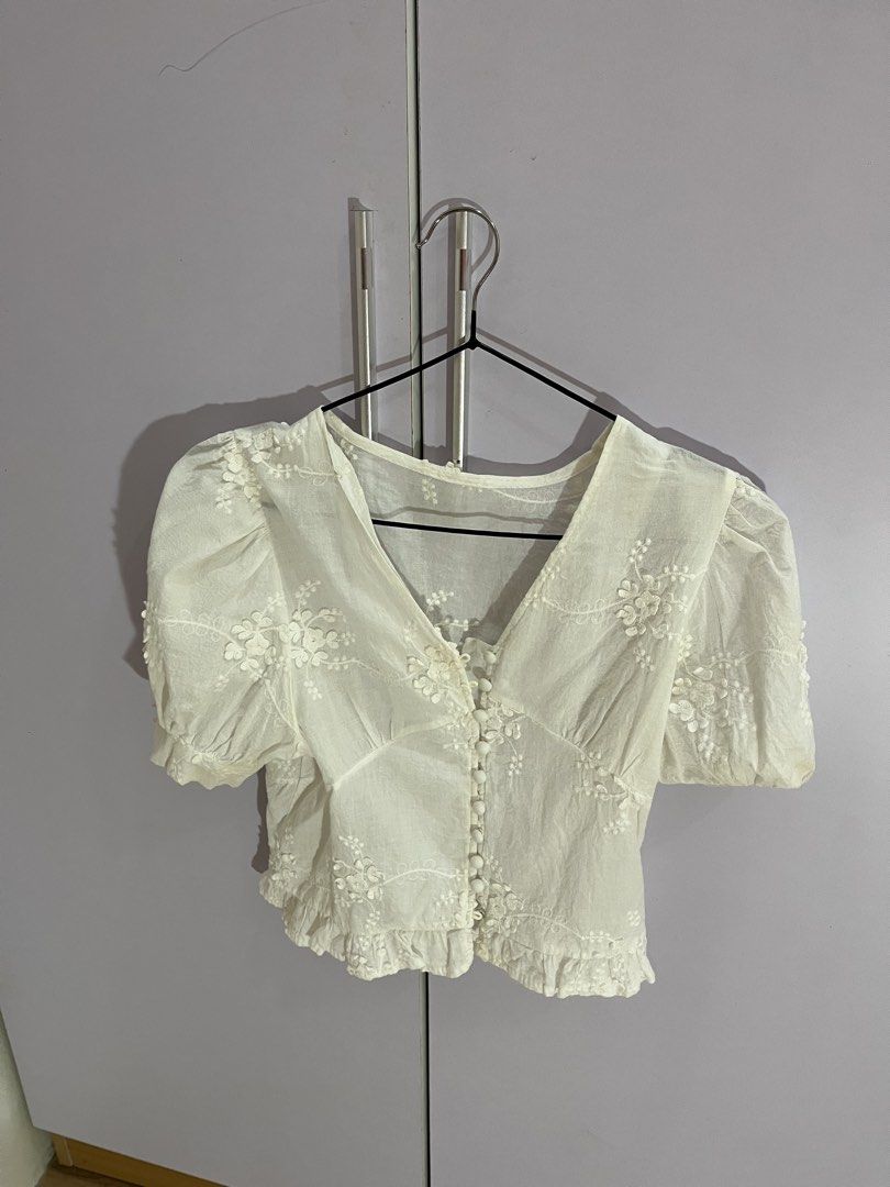 White Embroidered Lace Puff Sleeve Blouse (Category: Blouses) located in Paranaque City. Submitted by mscgax (Listing ID 1438573023, Image 1). Description: - White blouse with floral embroidery - used once for event only - pm for more pics.