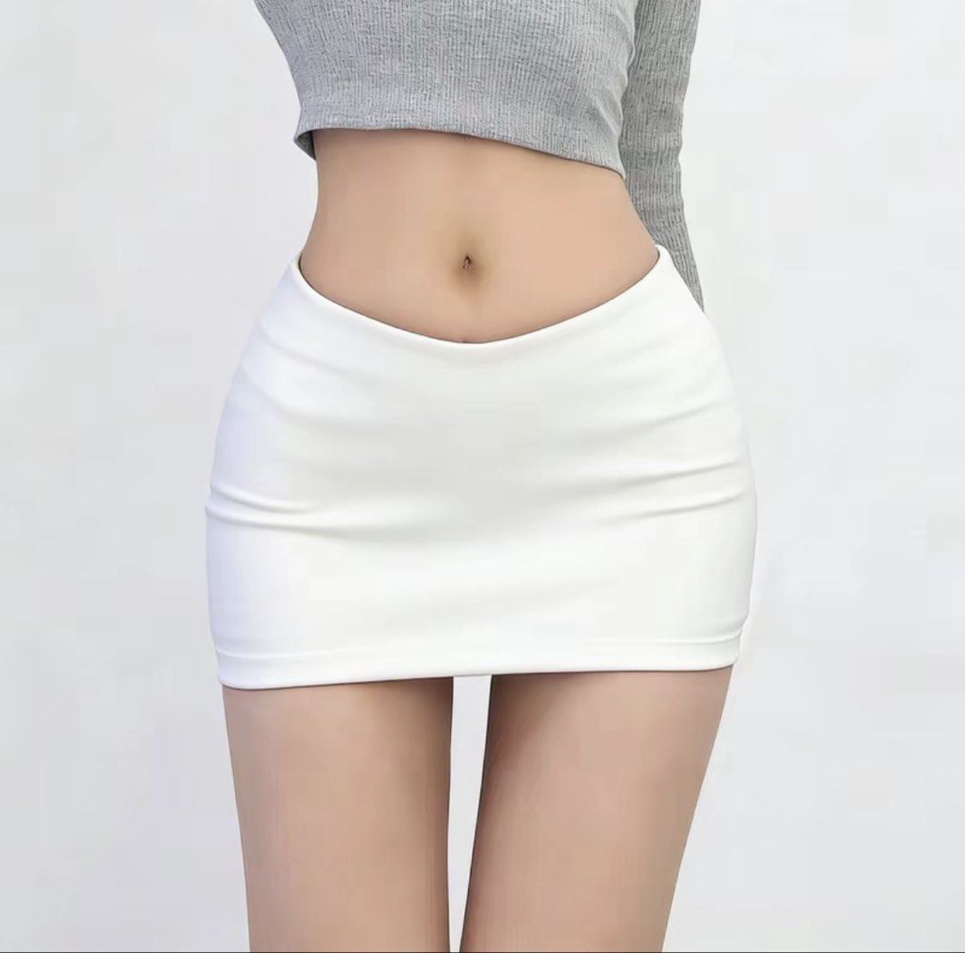 White Mini Skirt (Category: Skirts) located in Manila. Submitted by declutterbymiks (Listing ID 1438624957, Image 1). Description: - White mini skirt - brand new - loc : Sampaloc Manila.