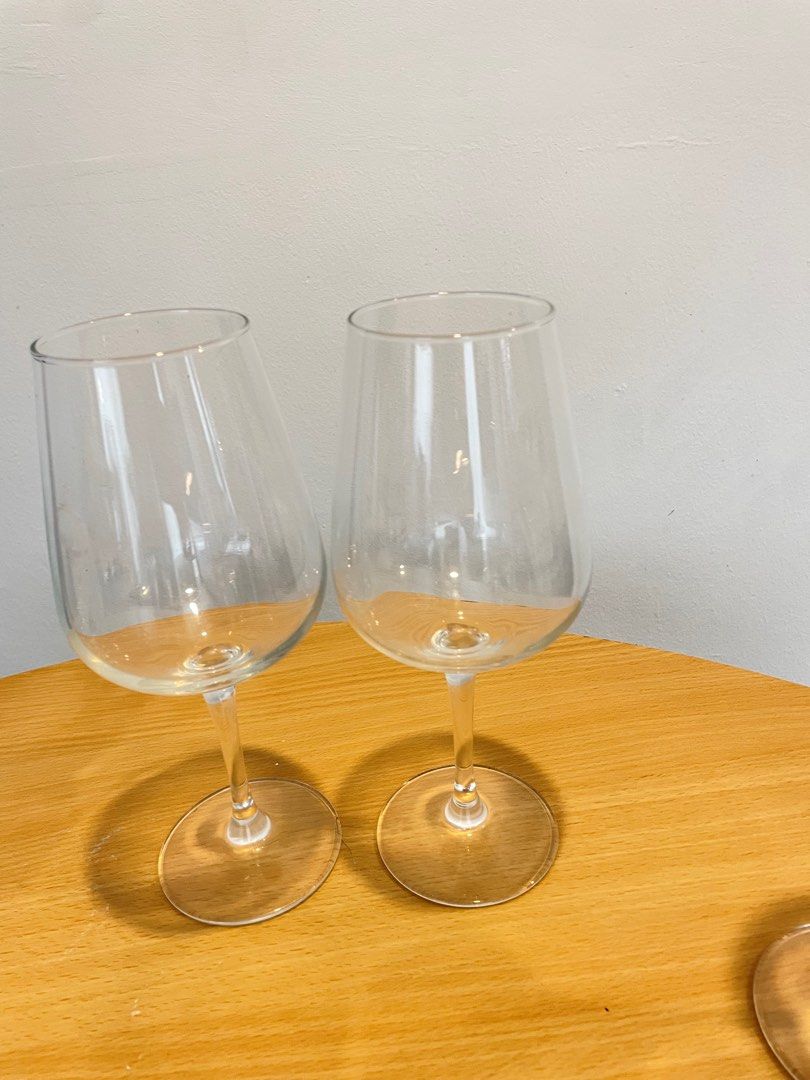 Wine  and champagne Glasses457452690385162241