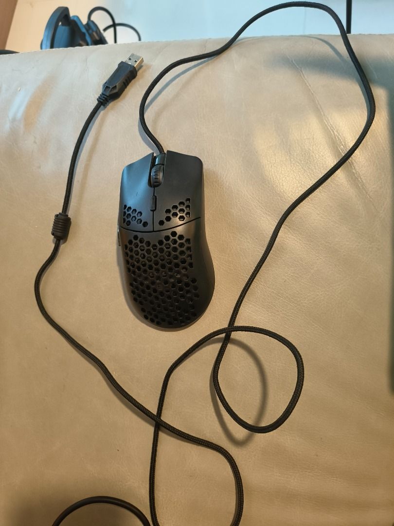 wired gaming mouse.457605938876272643