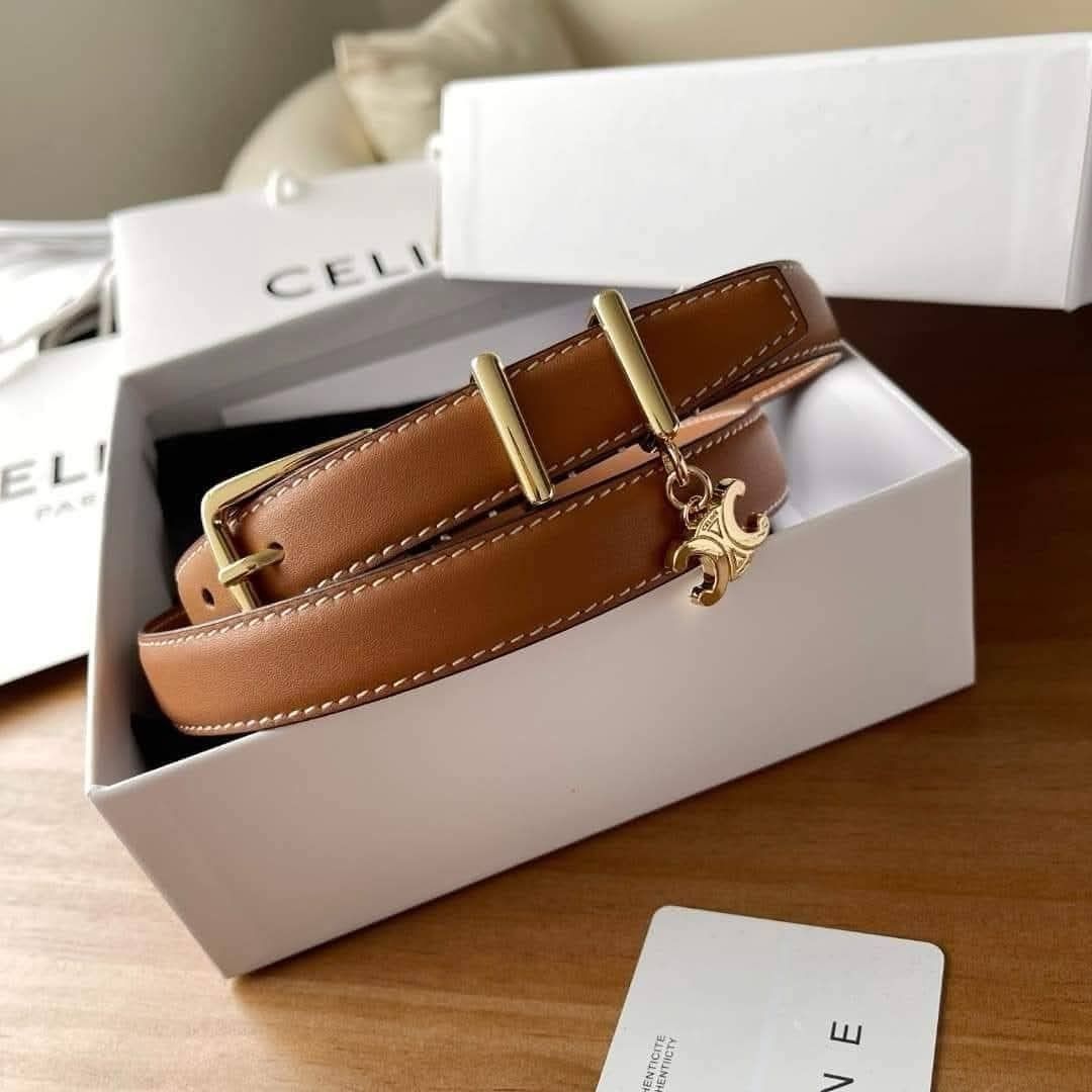 Women's belt (Category: Belts) located in Manila. Submitted by lanzkie28 (Listing ID 1438674642, Image 2). Description: high quality with complete inclusion box card paper bag box dust bag cash on delivery.