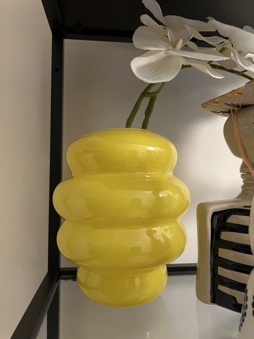 Yellow Glass Vase Kallarhals (Category: Vases & Decorative Bowls) located in Quezon City. Submitted by ccloset.cleanup (Listing ID 1438527043, Image 1). Description: LAST PRICE is Posted SRP is 700 https://www.ikea.com/ph/en/p/kaellarhals-vase-yellow-80583720/ ❌ I WILL NOT REPLY TO LOW BALLERS 📣NO WHEN WORN PHOTOS, since flat-lay measurements are provided 🛵Mode of Delivery: Only Lalamove, Grab, or Angkas *Booking & Shipping fees, booked and sho
