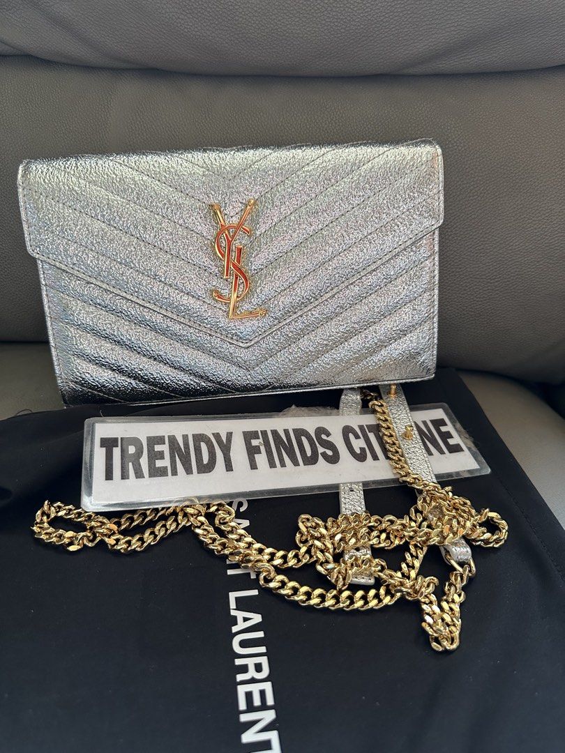 🇯🇵Ysl cassandre wallet on chain metallic (Category: Luxury Bags & Wallets) located in Manila. Submitted by trendyfindscitrine (Listing ID 1438607082, Image 3). Description: Size 22cm Genuine calfskin leather Same day deliver .