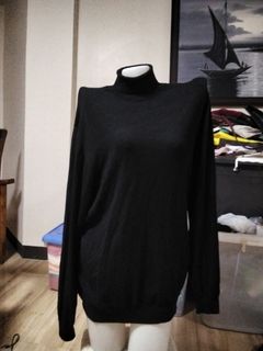 (Category: ) located in . Submitted by alluringvenus.thriftshop (Listing ID 1438630855, Image 1). Description: .