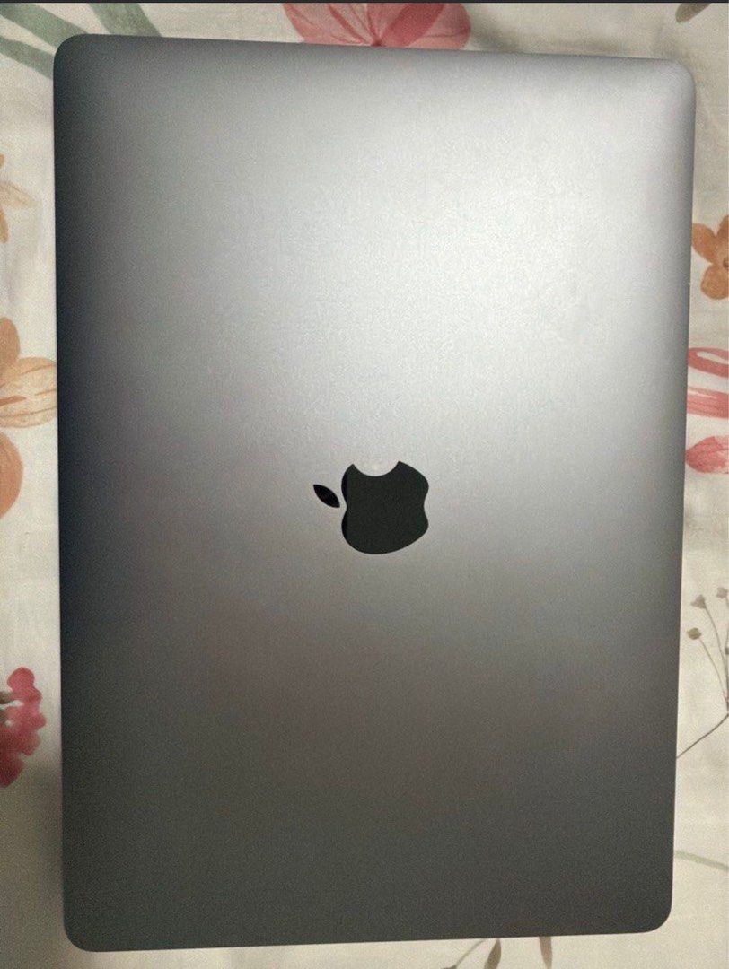 13 inch macbook458585763501189121