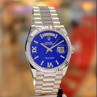 (Category: ) located in . Submitted by davidofftimepieces (Listing ID 1438807850, Image 1). Description: .