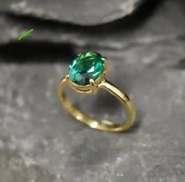 2ct round cut emerald green lab grown diamond (Category: Jewelry) located in Davao. Submitted by jewel808 (Listing ID 1438730615, Image 2). Description: 2ct round cut lab grown diamond engagement ring 14k gold made to order.