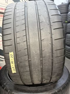(Category: ) located in . Submitted by best_tyres (Listing ID 1438750306, Image 1). Description: .