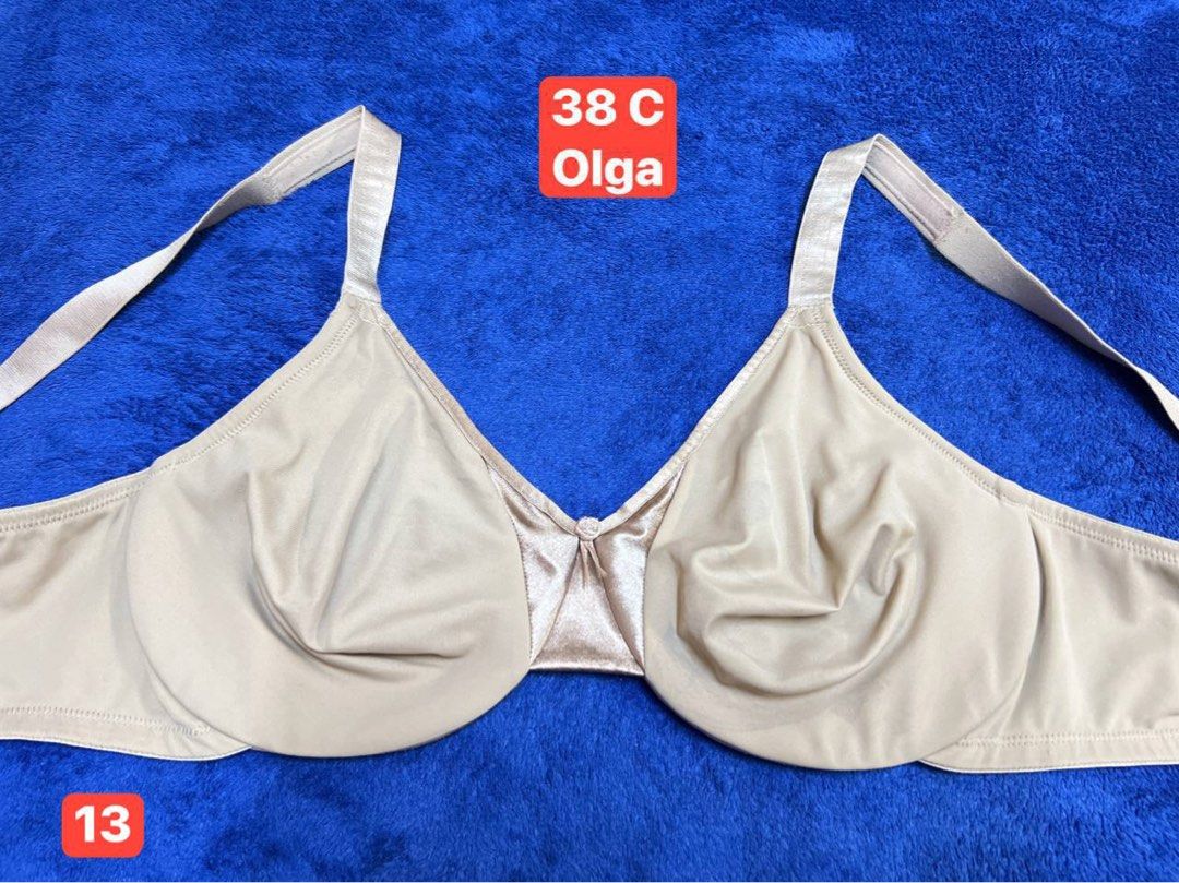 38BCDE assrt. (Category: New Undergarments & Loungewear) located in Kuala Lumpur. Submitted by bels888 (Listing ID 1438870310, Image 3). Description: - Assorted 38BCDE bras - Brands: Warners, Olga - Colors: Black, neutral tones - Styles: Various, including unwired options - Condition: Good - Sizes: 38B, 38C, 38D available.