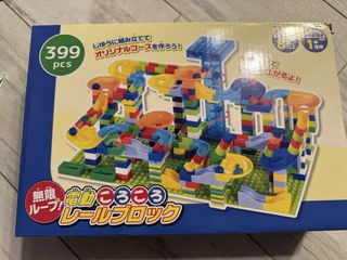（分類：）位於 。 由 looooooi 提交（商品編號 1438771502，圖片 1）。簡介： 。