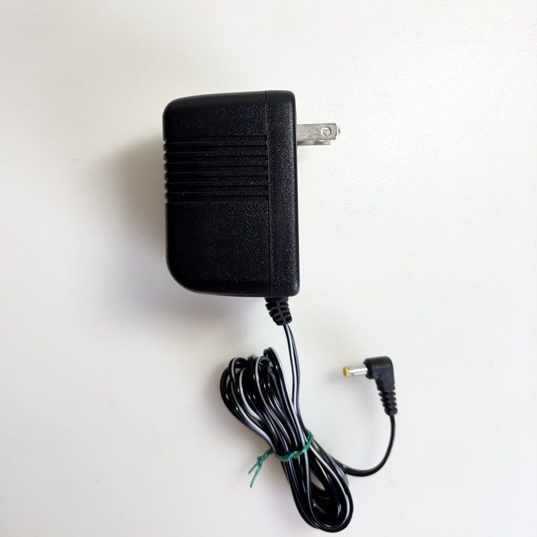 AC to DC Linear Power Adapter458230177852958722