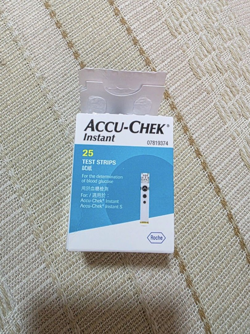 Accu-Chek Instant Test Strips 25 (Category: Medical Supplies & Tools) located in Quezon City. Submitted by chaedeclutters (Listing ID 1438746293, Image 1). Description: - Accu-Chek Instant test strips - 25 test strips per box - Expiry date: 2027-08-25 - Brand new, Opened Box - Compatible with Accu-Chek Instant meter RFS: -Bought the wrong strips for our Accu-chek Active meter Payment First, Ship after Payment Method: -GCash -NO COD Shipping Metho