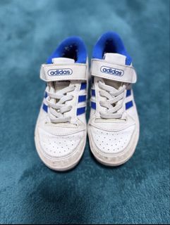 (Category: ) located in . Submitted by jla.closet (Listing ID 1438759269, Image 1). Description: .
