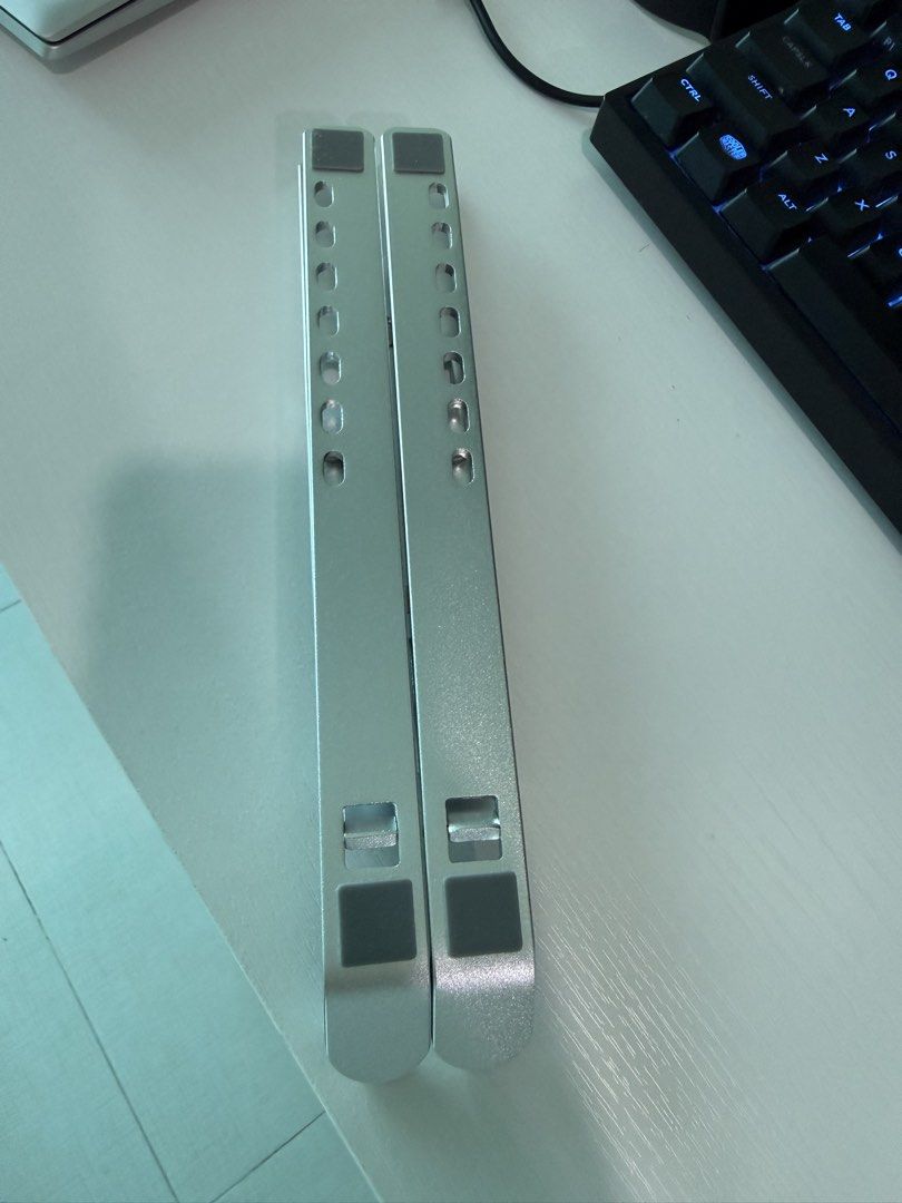 Adjustable Aluminum Laptop Stand458618012005847042