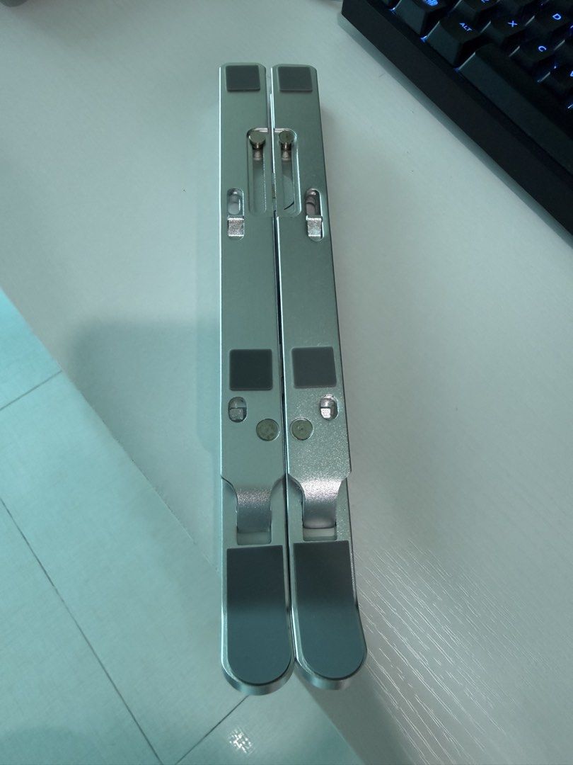 Adjustable Aluminum Laptop Stand458618012005847041