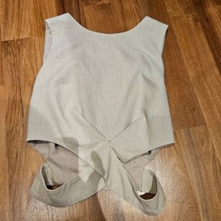 (Category: ) located in . Submitted by fashionistadeclutter (Listing ID 1438855114, Image 1). Description: .