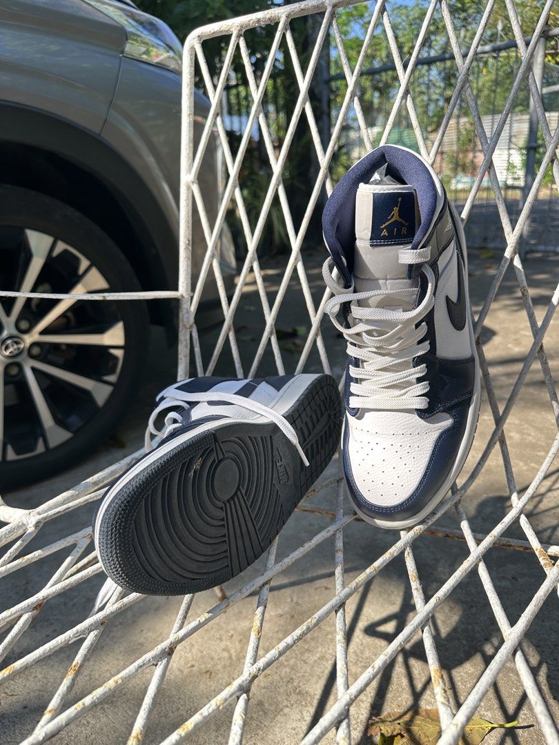 Air Jordan 1 Mid Navy White (Category: Sneakers) located in Manila. Submitted by jampasabuy.jpn (Listing ID 1438825760, Image 1). Description: - Air Jordan 1 Mid - Color: Navy and White - Size: US 10.5 - Condition: Good - Includes original box -bought in japan -didnt matcg husbands vibe .