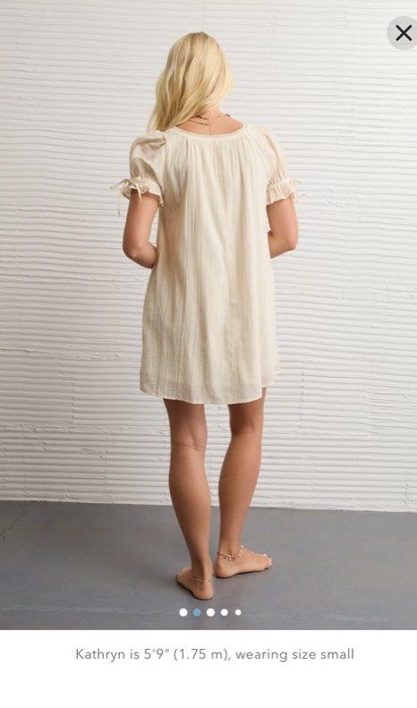 American Eagle Babydoll Mini Dress (Category: Dresses) located in Paranaque City. Submitted by alisa.g (Listing ID 1438785529, Image 2). Description: With tags!.