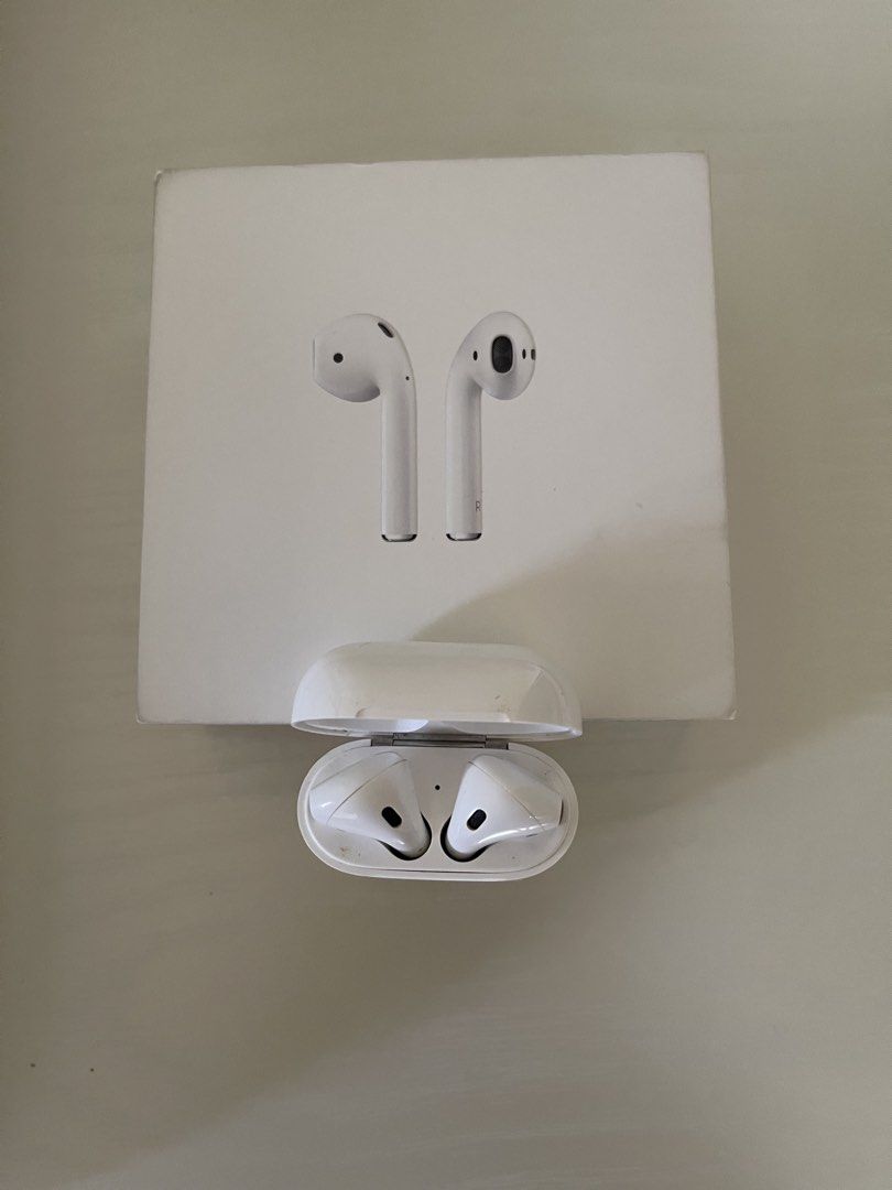 APPLE Airpods 2 with Charging Case and silicone case (Category: Earphones) located in Paranaque City. Submitted by setsoc.zrcl24209 (Listing ID 1438824099, Image 2). Description: Apple Airpods 2 with Charging Case ₱7,690.00 Original price was: ₱7,690.00.₱6,921.00Current price is: ₱6,921.00. Designed by Apple Automatically on, automatically connected Easy setup for all your Apple devices6 Quick access to Siri by saying “Hey Siri” or setting up dou