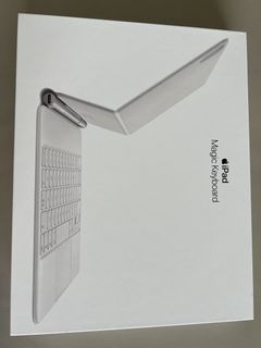 Apple iPad Magic Keyboard463480357210695680