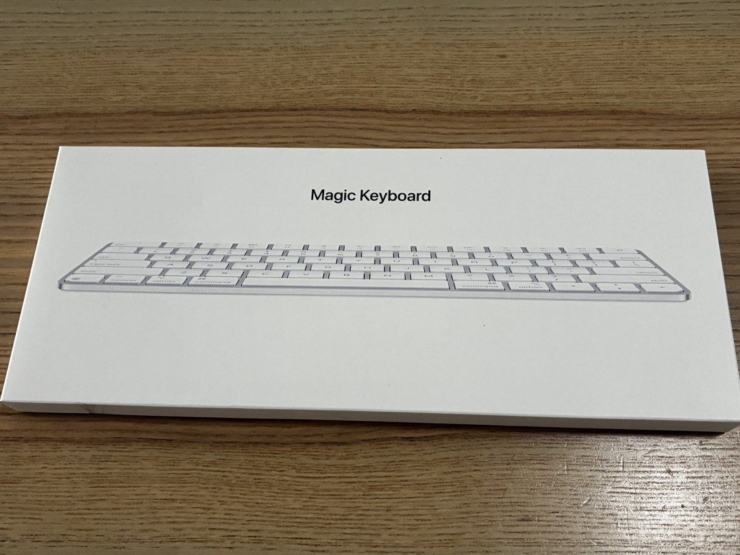 Apple Magic Keyboard - Brand New458350058820741120