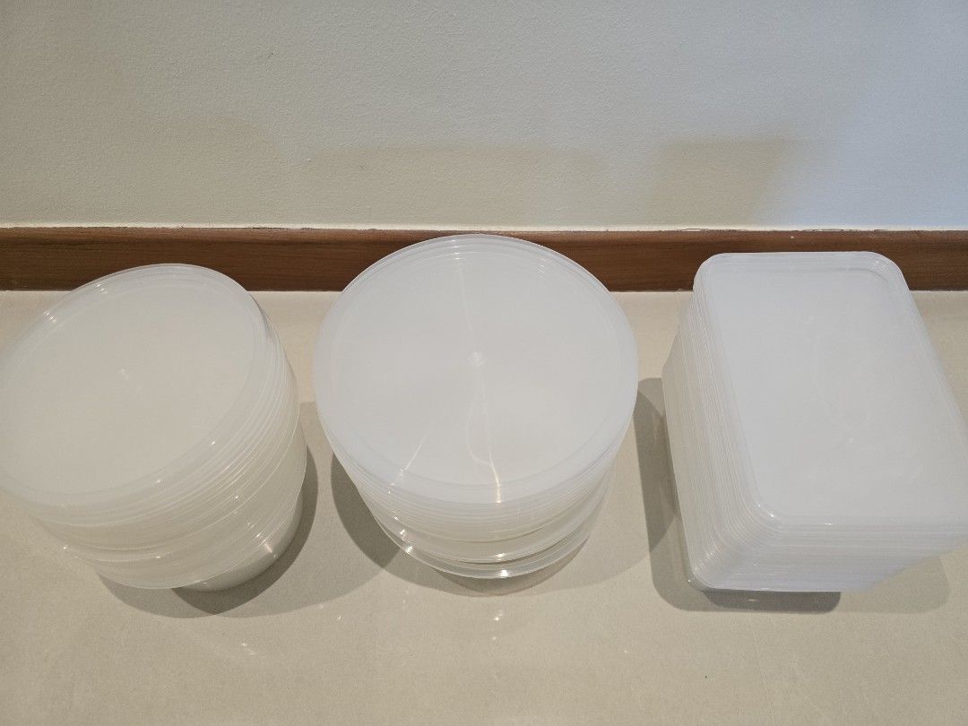 Assorted Plastic Containers - Like New, self pick up458412881809264640