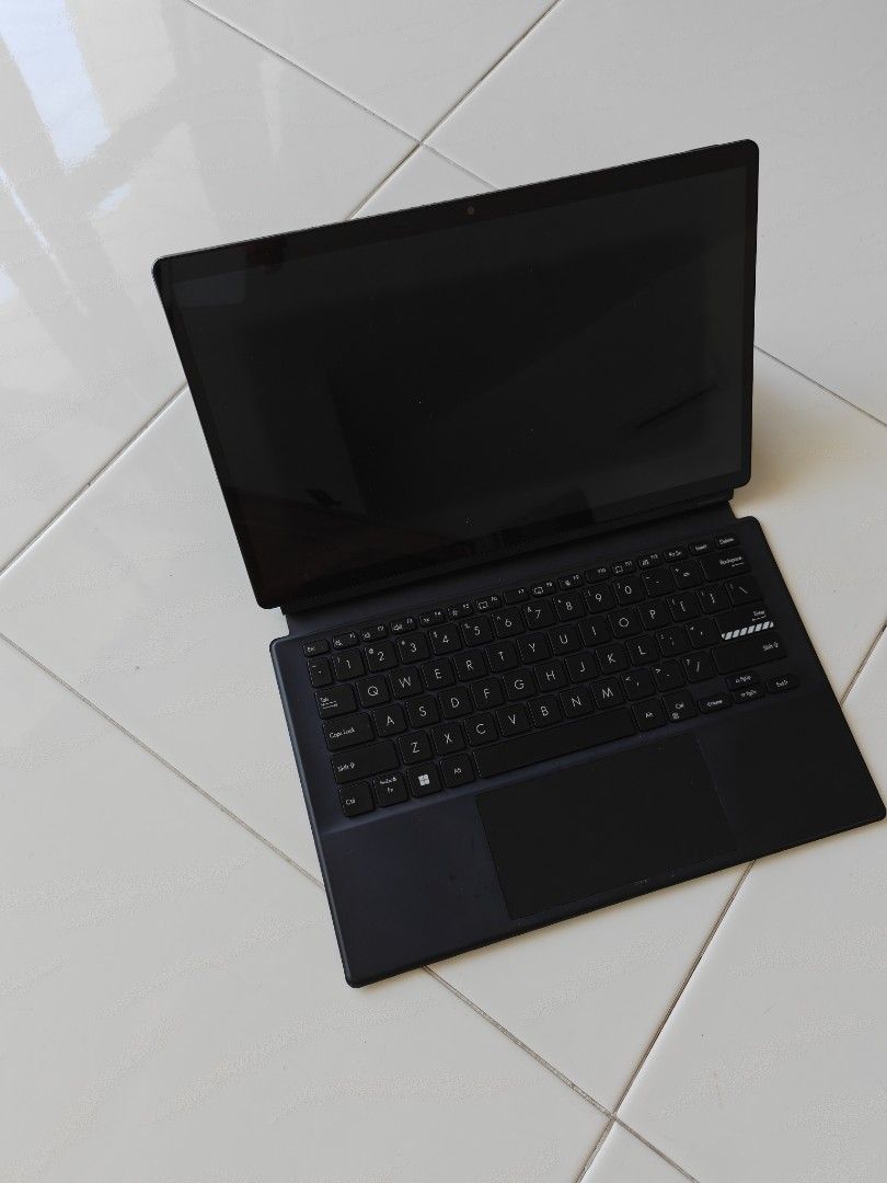 ASUS Tablet T3300K - Black458251180285644801