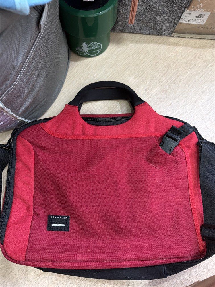 Authentic Crumpler Laptop Bag458474042657361920