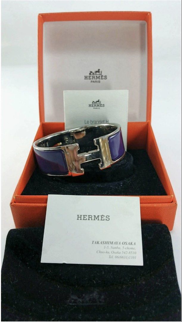 Authentic Hermes Wide Enamel Clic Clac H Bracelet (Category: Luxury Accessories) located in Quezon City. Submitted by noblecloud.80f334 (Listing ID 1438782224, Image 1). Description: Authentic Hermès Clic Clac H Bracelet A quintessential luxury accessory, this Hermès Clic Clac H Bracelet features a bold palladium-plated hardware frame inlaid with deep purple enamel. This wide-set bangle offers a sophisticated pop of color, making it a versatile p
