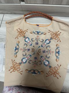 （分類：）位於 。 由 rinarinaave 提交（商品編號 1438845158，圖片 1）。簡介： 。