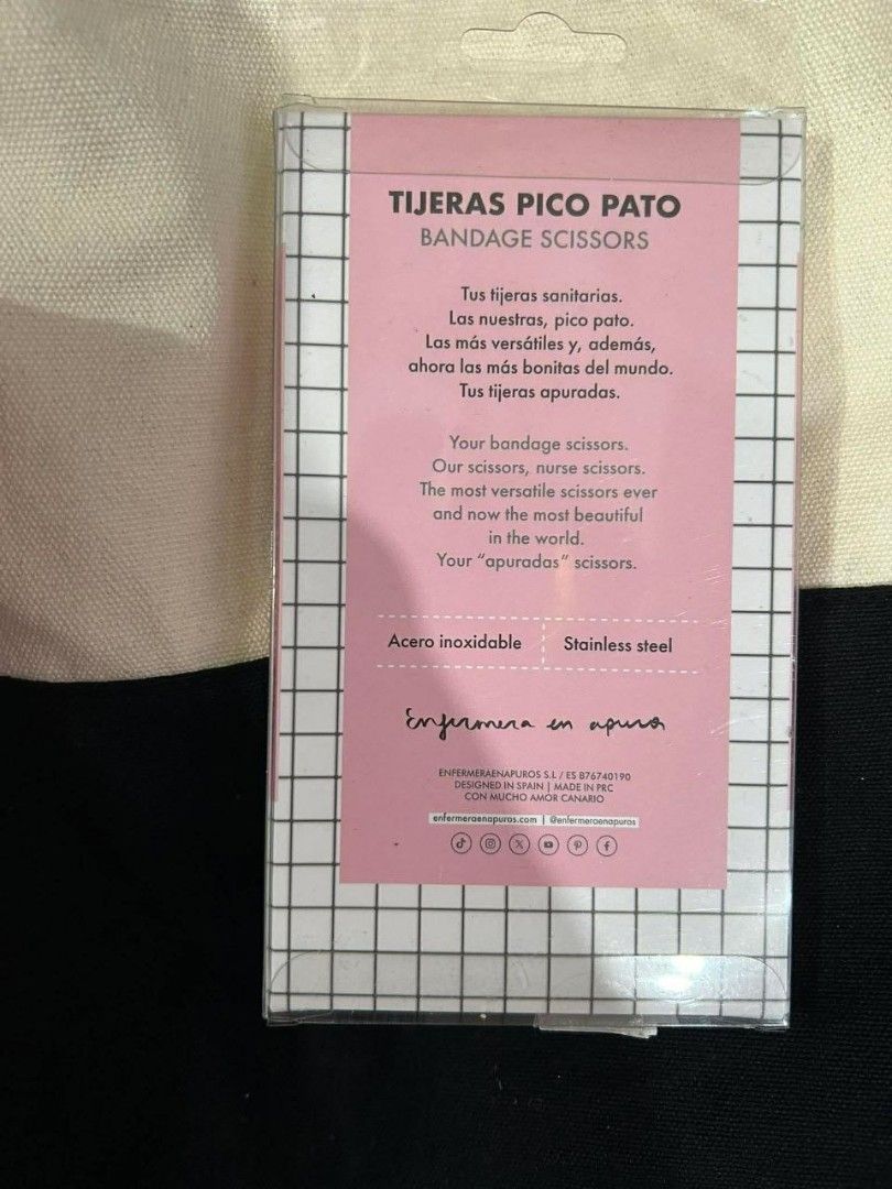 BANDAGE SCISSORS "STRAWBERRY 🍓" - HOT PINK (Category: Medical Supplies & Tools) located in General Trias. Submitted by jj_collective_arch (Listing ID 1438859918, Image 3). Description: BANDAGE SCISSORS "STRAWBERRY 🍓" - HOT PINK ✅ Selling Price: ₱ 899.00.