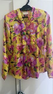 (Category: ) located in . Submitted by nadtpreloved (Listing ID 1438738027, Image 1). Description: .