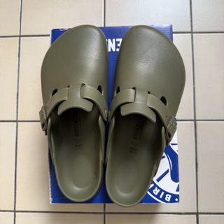 (Category: ) located in . Submitted by _____hi (Listing ID 1438772554, Image 1). Description: .