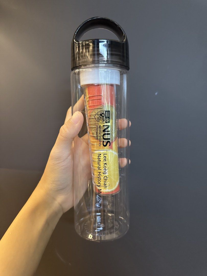 Brand New Infuser Water Bottle458548246133483520