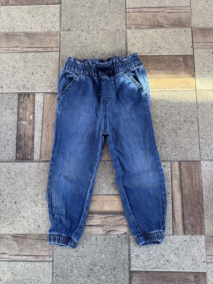Branded Pants (Category: Babies & Kids Fashion) located in Cabanatuan. Submitted by cosmiccloud.3bc88f (Listing ID 1438725448, Image 1). Description: All likenew and good condition Age 3-4yrs old. Pm me Take all lang po for only 500. All branded .