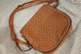 (Category: ) located in . Submitted by decluttering.neyns (Listing ID 1438712442, Image 1). Description: .