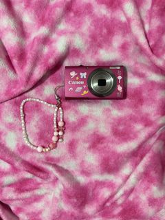 (Category: ) located in . Submitted by ceiny (Listing ID 1438722875, Image 1). Description: .