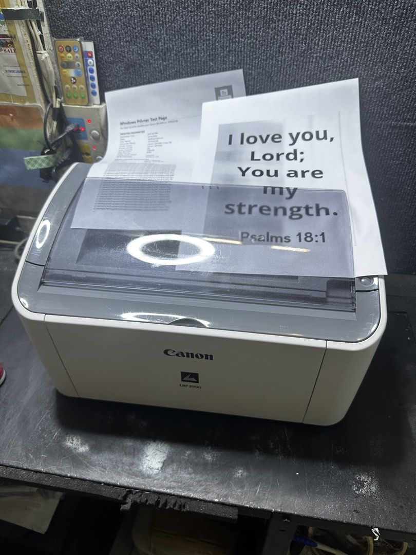 Canon LBP2900 Laser Printer (Category: Printers, Scanners & Copiers) located in Makati City. Submitted by jtechs (Listing ID 1438729948, Image 3). Description: - Canon LBP2900 laser printer - Color: White - Features Canon logo - Includes Windows printer test page - in good running condition with usb cord power cord.