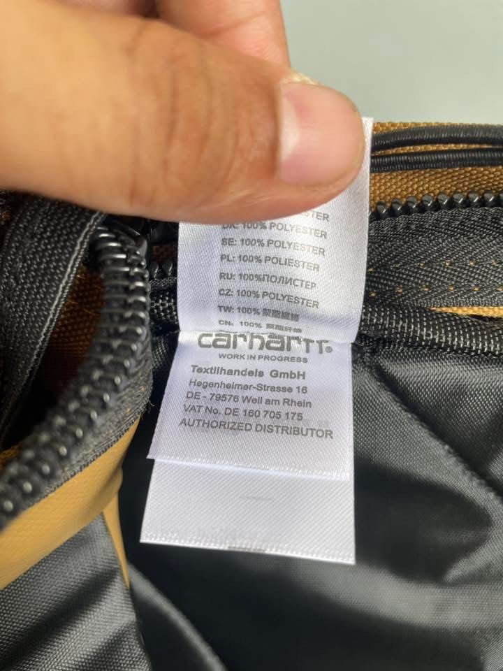 CARHARTT KICKFLIP BACKPACK (Category: Backpacks) located in Manila. Submitted by scarlett_hope (Listing ID 1438829729, Image 3). Description: .