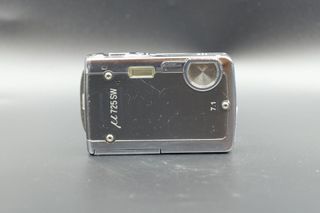 （分類：）位於 。 由 fukwa_camera 提交（商品編號 1438737555，圖片 1）。簡介： 。