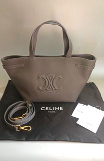 (Category: ) located in . Submitted by osaze_27japanbags (Listing ID 1438718911, Image 1). Description: .