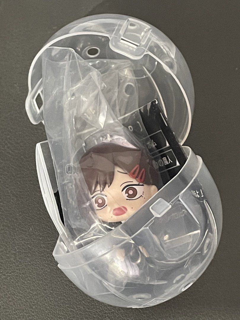 chainsaw man csm gashapon kobeni (Category: Figurines & Statues) located in Manila. Submitted by mikasa_tsukasa330 (Listing ID 1438734362, Image 1). Description: this is original from bandai gashapon. i opened to check the character and condition. perfect and no flaws (clasp/hook version). RFS: duplicate MOP: GCash only MOD: Lalamove (SF care of buyer) Location: Lagro, Q.C..