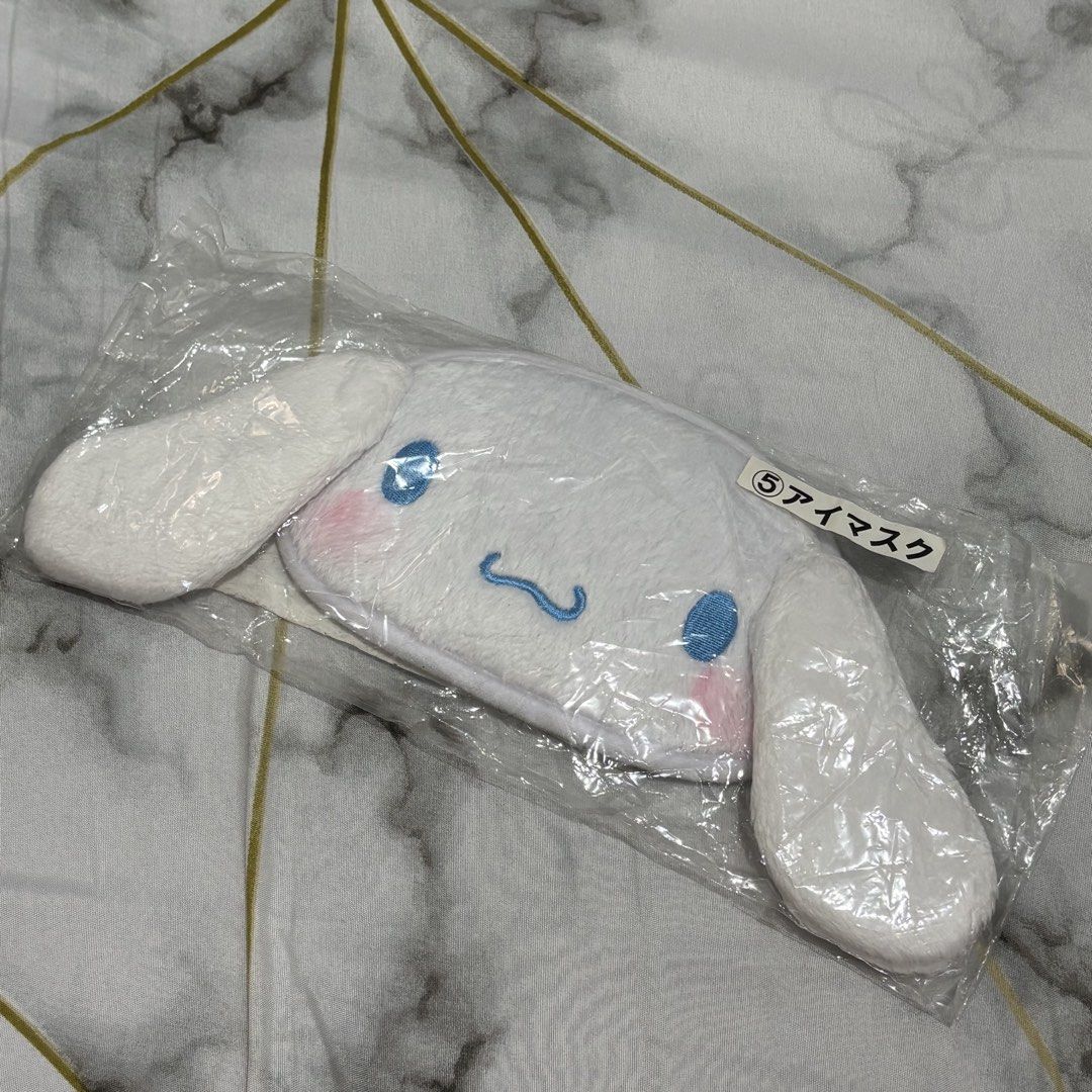 Cinnamoroll Kuji Eye Mask (Category: Face Care) located in Quezon City. Submitted by jenniferchan__ (Listing ID 1438838727, Image 3). Description: Cinnamoroll Kuji Eye Mask - ₱200 – condition: like new | 8/10 – opened just to take photo .