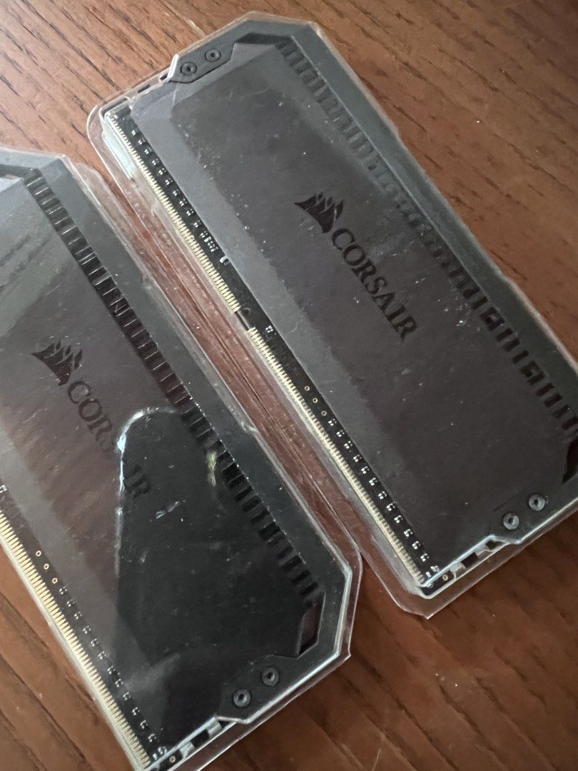 Corsair Platinum 2x8gb458836290946344960