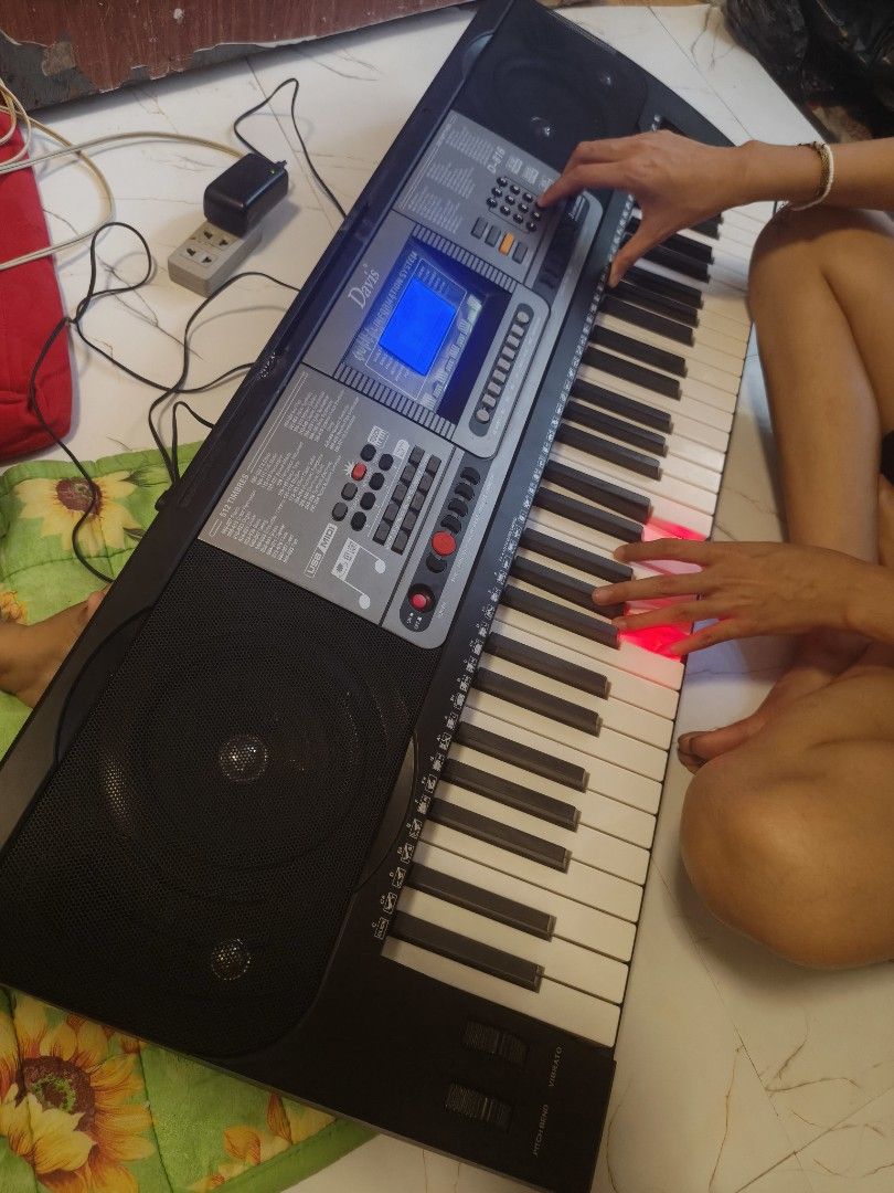Davis Keyboard (Category: Computer Keyboard) located in Manila. Submitted by aya16 (Listing ID 1438702863, Image 2). Description: 🚨🎹 SUPER RUSH SALE – DAVIS D-816 KEYBOARD 🎹🚨 ‼️ NEED FUNDS ASAP ‼️ MUST GO TODAY ❗ 🎹 Davis D-816 61-Key Electronic Keyboard ✔️ Working perfectly ✔️ Good condition ✔️ Nice sound quality ✔️ Perfect for beginners / students / home practice 💸 ONLY ₱3,500 💸 ⚡ Sobrang bagsak presyo na ⚡ First to pay gets it 📍 Locatio