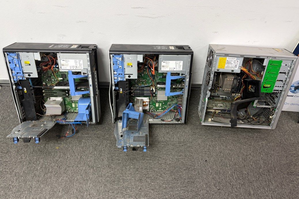 Dell Desktop Computers - Various Models458462735033978880