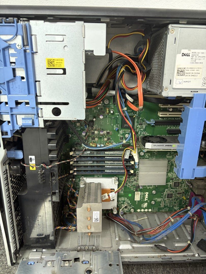 Dell Desktop Computers - Various Models458462735033978884