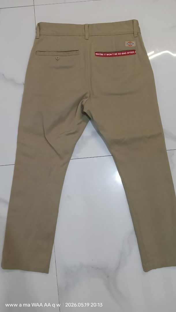 Dickies Khaki Pants (Category: Jeans) located in Bacolod City. Submitted by saison_102921 (Listing ID 1438817389, Image 2). Description: - Dickies slimfit - Small embroidered logo on front - Red tag with white text on back - Dickies logo pattern on inner lining - Straight leg cut - Japanese text on inner tag - 30 on tag fit to 31-32.