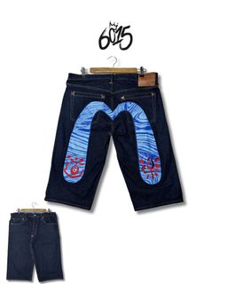 (Category: ) located in . Submitted by HypeBae (Listing ID 1438746875, Image 1). Description: .